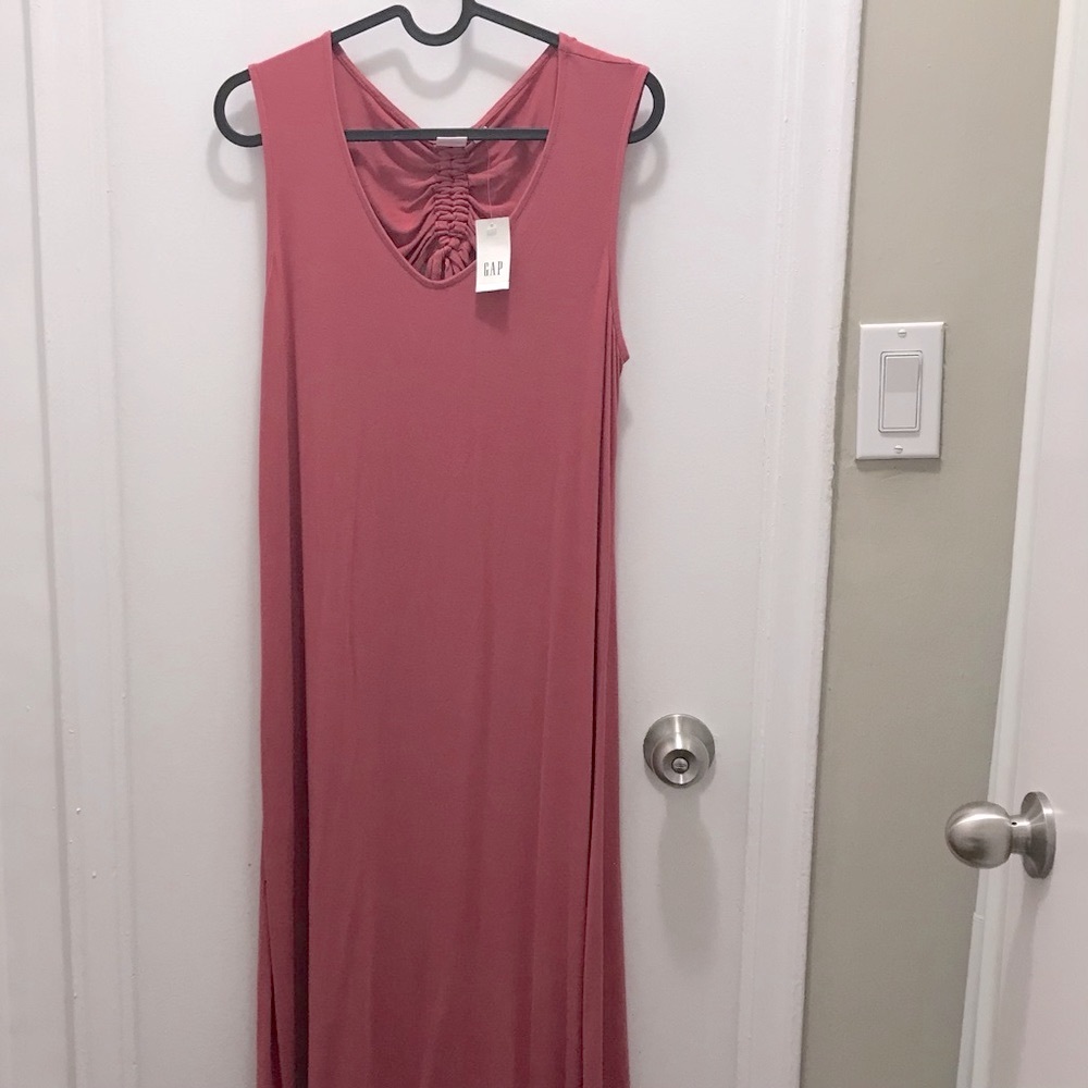 Gap maxi sleeveless dress (punch) pink small